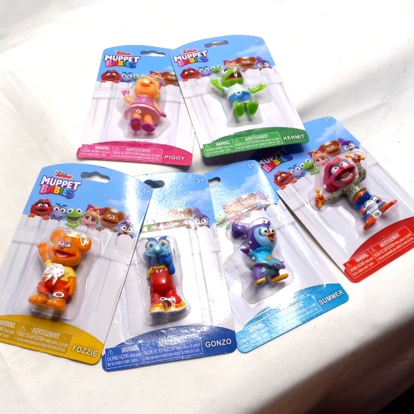 Disney Jr. Muppet Babies Cake Toppers - Picture 1 of 8